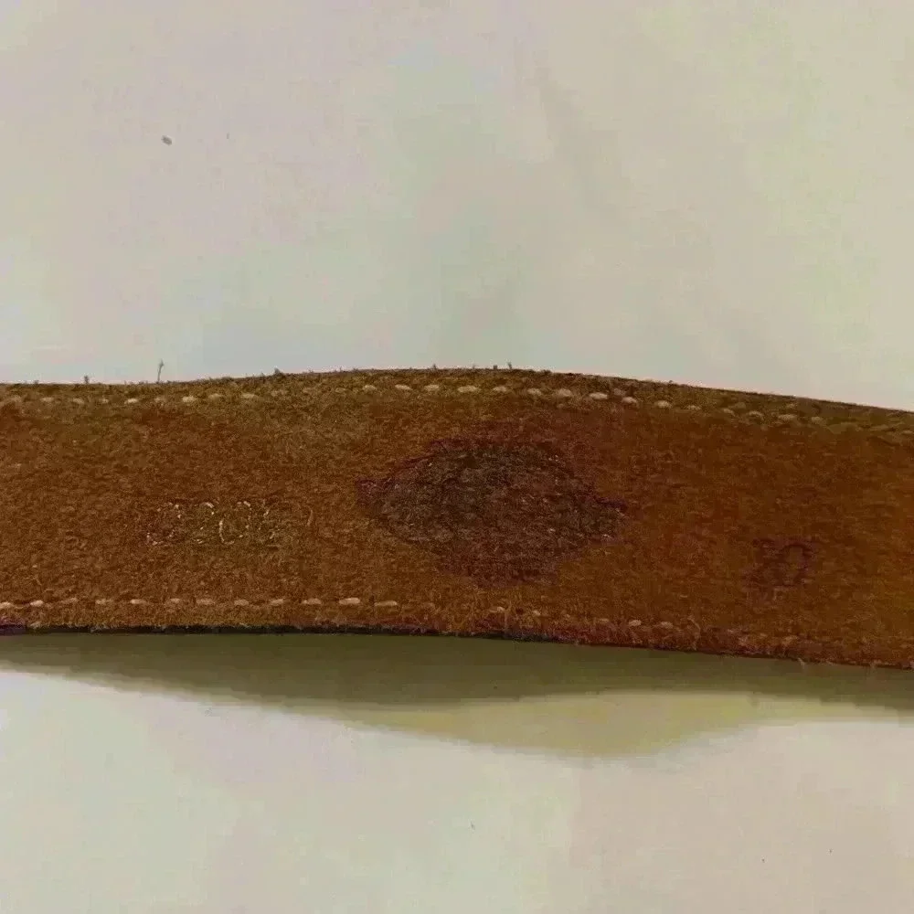 Wright leather details preowned